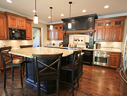 Traditional Two-Tone Kitchen - Island Seating