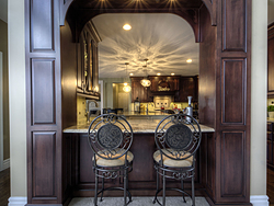 Open Kitchen With Arch - Kitchen Bar Seating