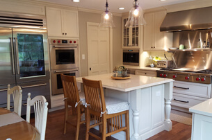 Traditional Kitchen With Built-In Seating