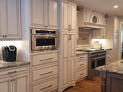 Neutral Dual Island Kitchen - Cabinet Design