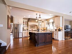 Traditional Open Kitchen Design