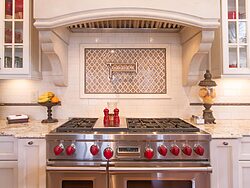 Traditional Open Kitchen - Kitchen Oven